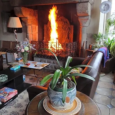 Manoir Familial De La Provosterie Couette-café Ahuillé
